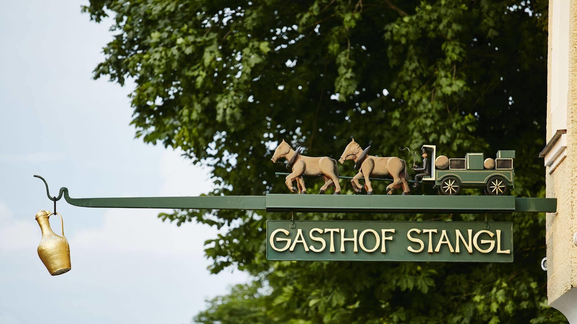 Hotel Gutsgasthof Stangl Vaterstetten Eksteriør bilde